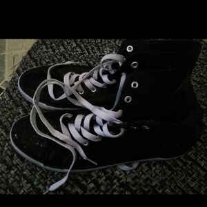 Gotta Flirt Women Hi Top Tennis Shoes Size 11 Black Squence
